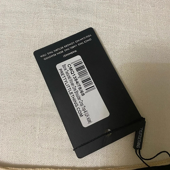 Pretty Little Thing Stone Textured Woven One Shoulder Crop Top - Picture 2 of 6